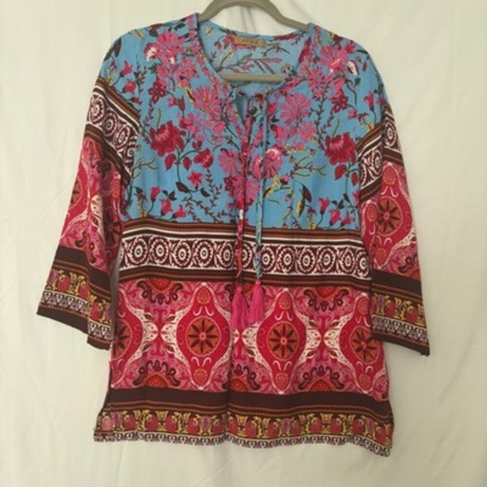 AZIZA Embroidered Floral Blouse Size M Pink‎ Blue Boho Cottagecore Vintage